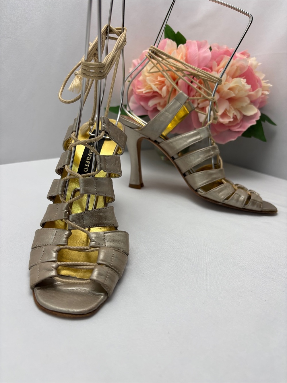 Eric Navarros Womens 6 Metallic Gold Strappy High-Heel Sandals w/ Ankle Tie #715